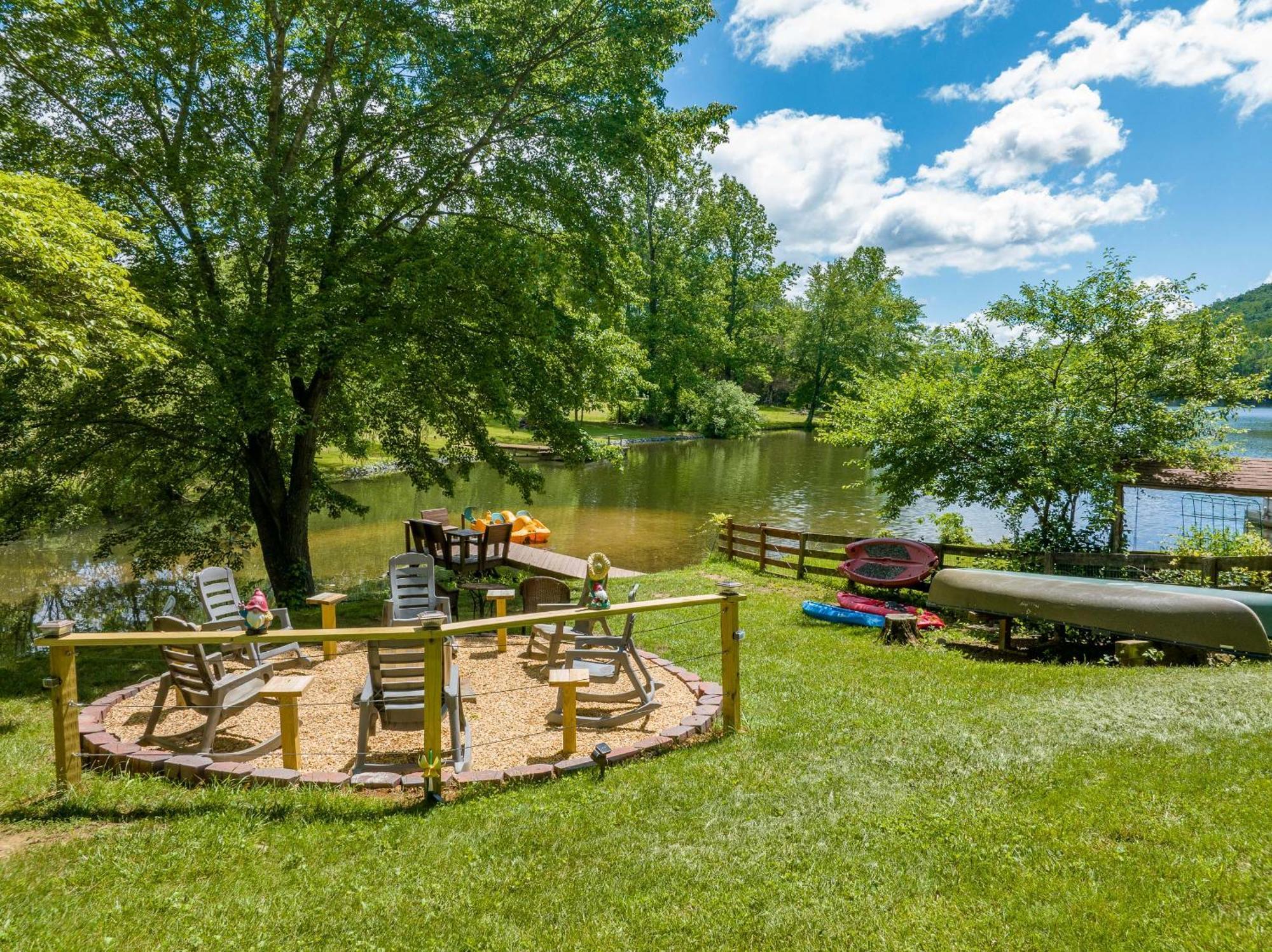Waterfront Cabin 20 Mins To National Park & Massanutten! Stanardsville Ngoại thất bức ảnh